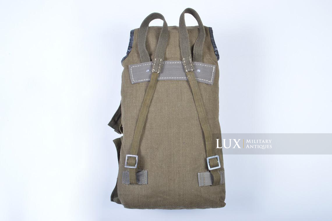 Unusual late war engineer assault backpack - photo 7