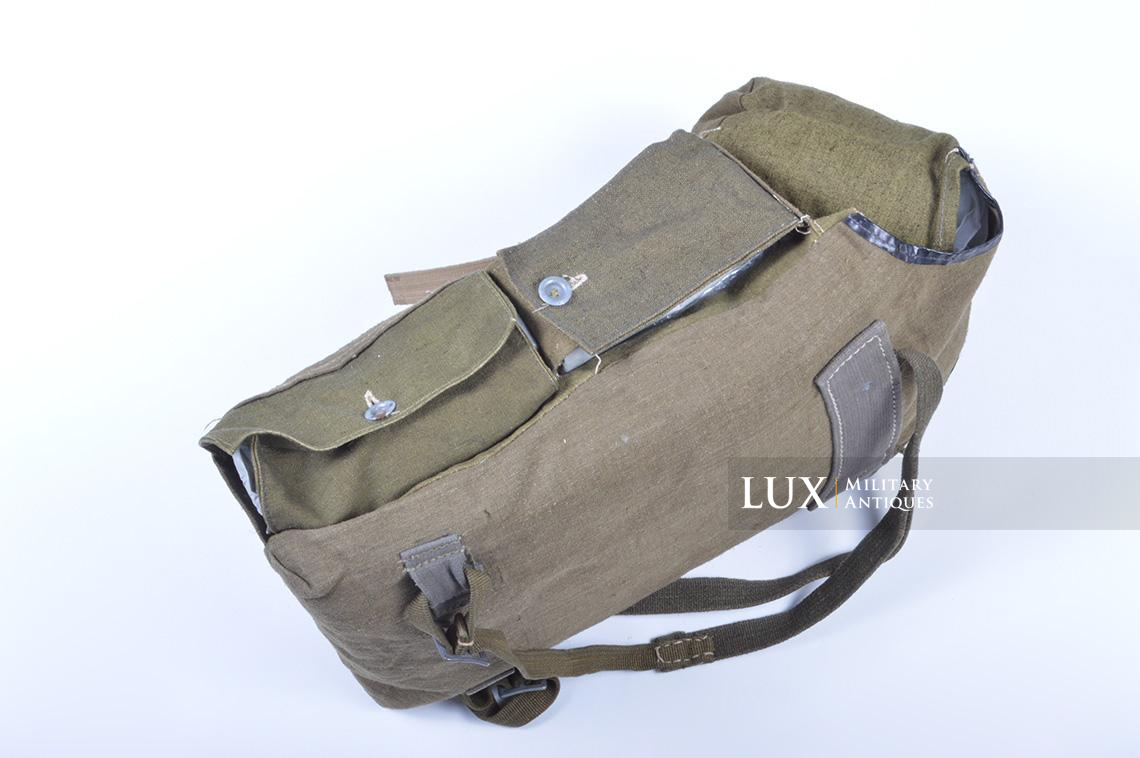 Unusual late war engineer assault backpack - photo 12