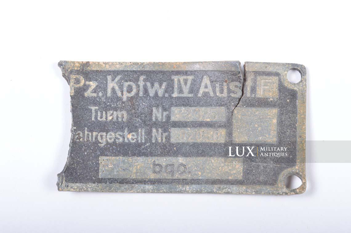 PANZERKAMPFWAGEN IV AUSF. F MAIN TANK DESIGNATION IDENTIFICATION PLATE , « US VETERAN BRING BACK from north Africa » - photo 4