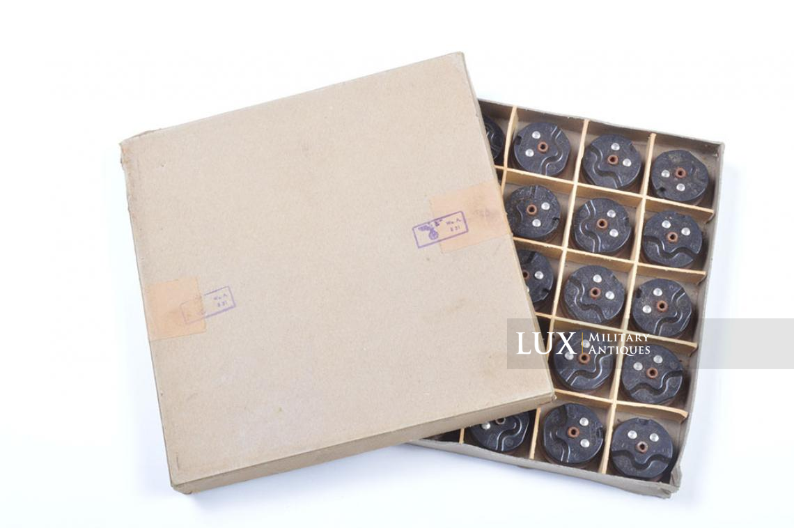 Box of 25 micros for the throat microphone - photo 4