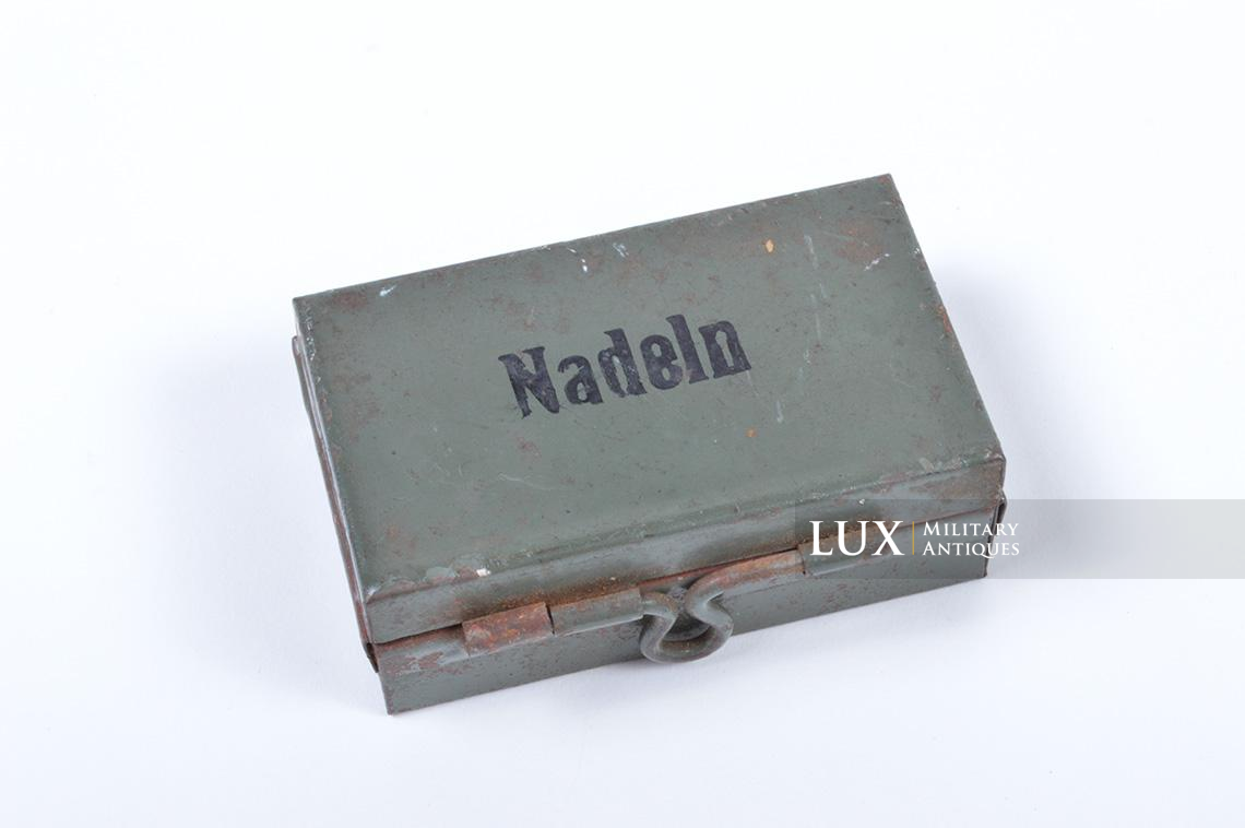 German medical needles (NADELN) box - photo 4