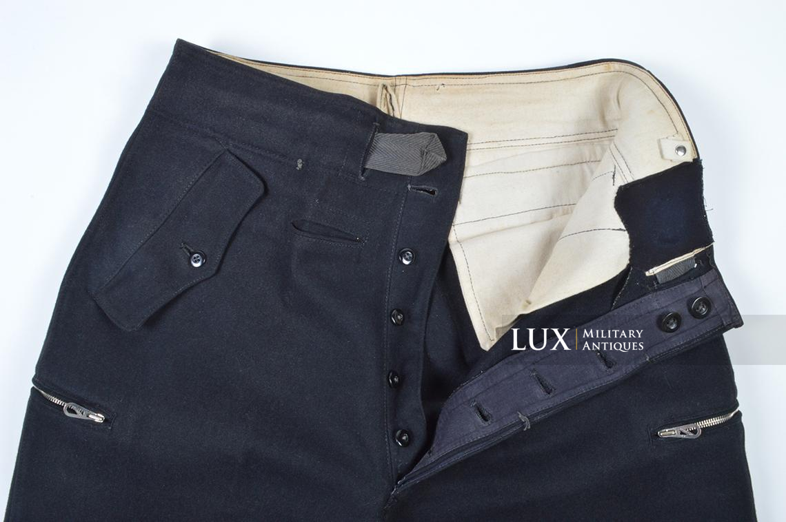 Early Heer issue black panzer trousers, dated 1940 - photo 23