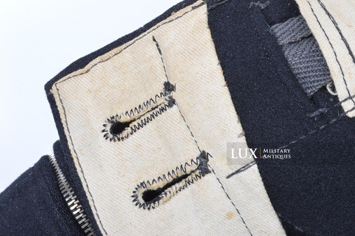 Early Heer issue black panzer trousers, dated 1940 - photo 25