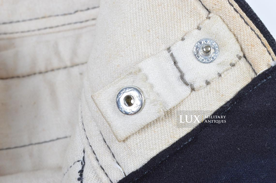 Early Heer issue black panzer trousers, dated 1940 - photo 16