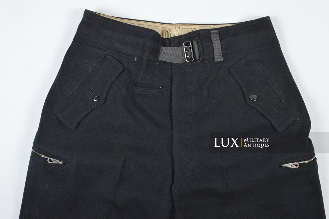 Early Heer issue black panzer trousers, dated 1940 - photo 21
