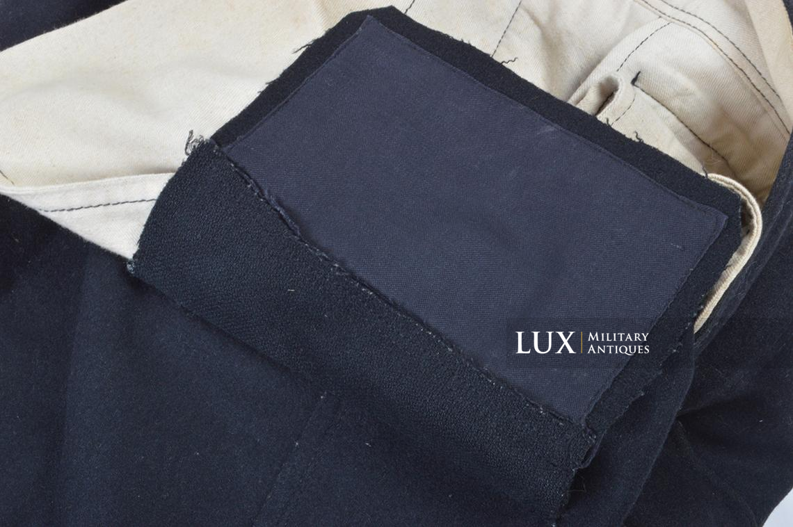 Early Heer issue black panzer trousers, dated 1940 - photo 30