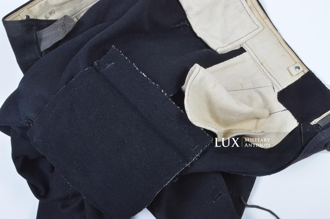 Early Heer issue black panzer trousers, dated 1940 - photo 29