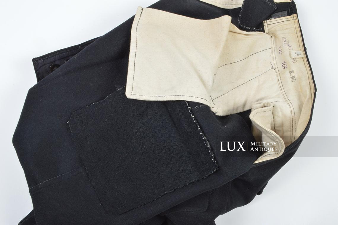 Early Heer issue black panzer trousers, dated 1940 - photo 31