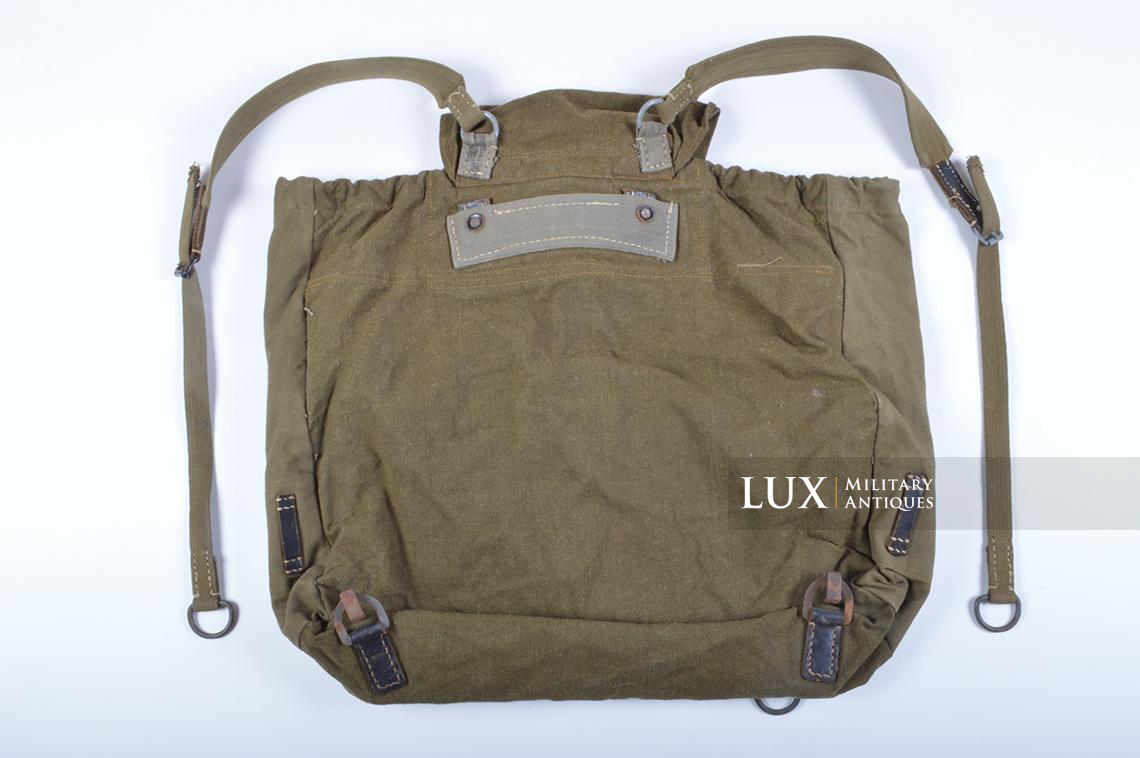 Unissued late-war German combat backpack - photo 16