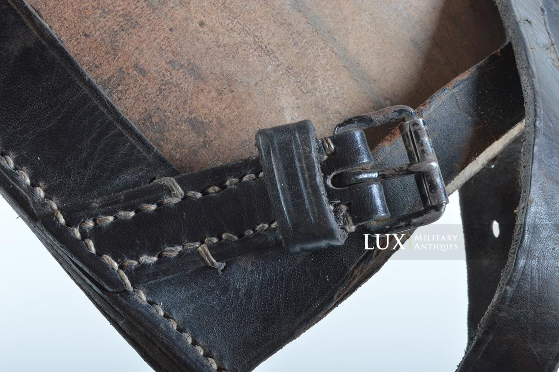 Porte pelle allemand précoce en cuir noir - photo 9