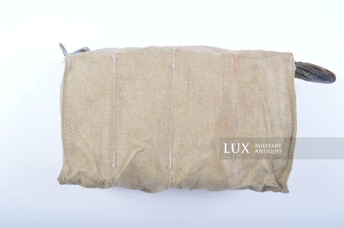 Luftwaffe issue canvas flare cartridge storage bag - photo 11