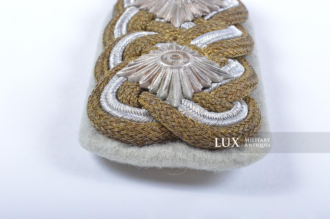 Single « SS-Obergruppenführer » slip-on shoulder board - photo 9