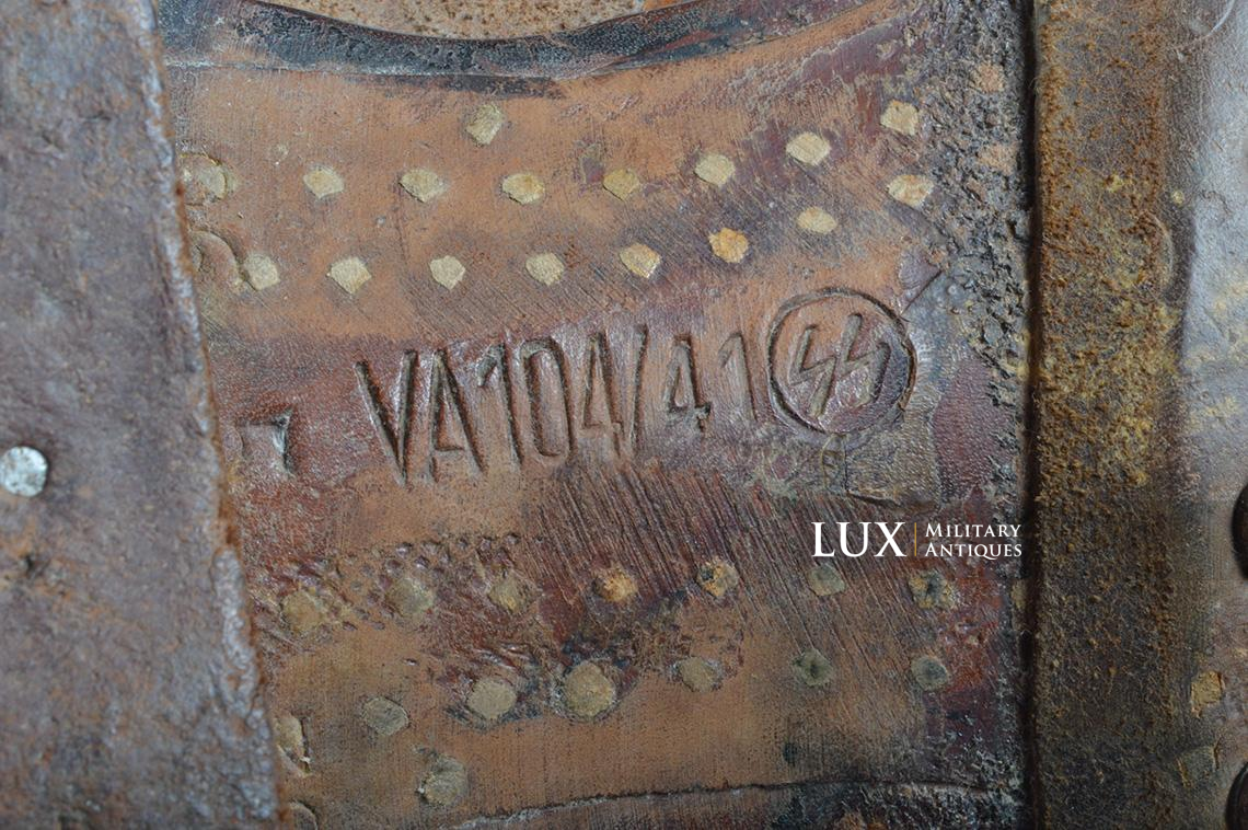 Rare paire de bottes réglementaire Waffen-SS « VA 104/41 SS » - photo 13
