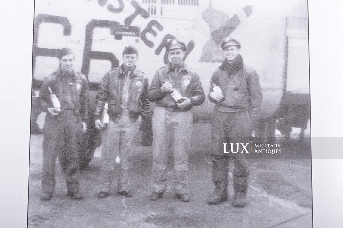 USAAF type A-2 Painted Flight Jacket « LT. RICHARD D. LODGE » Grouping , 859th Bomb Squadron , 8th Air Force , ETO - photo 70