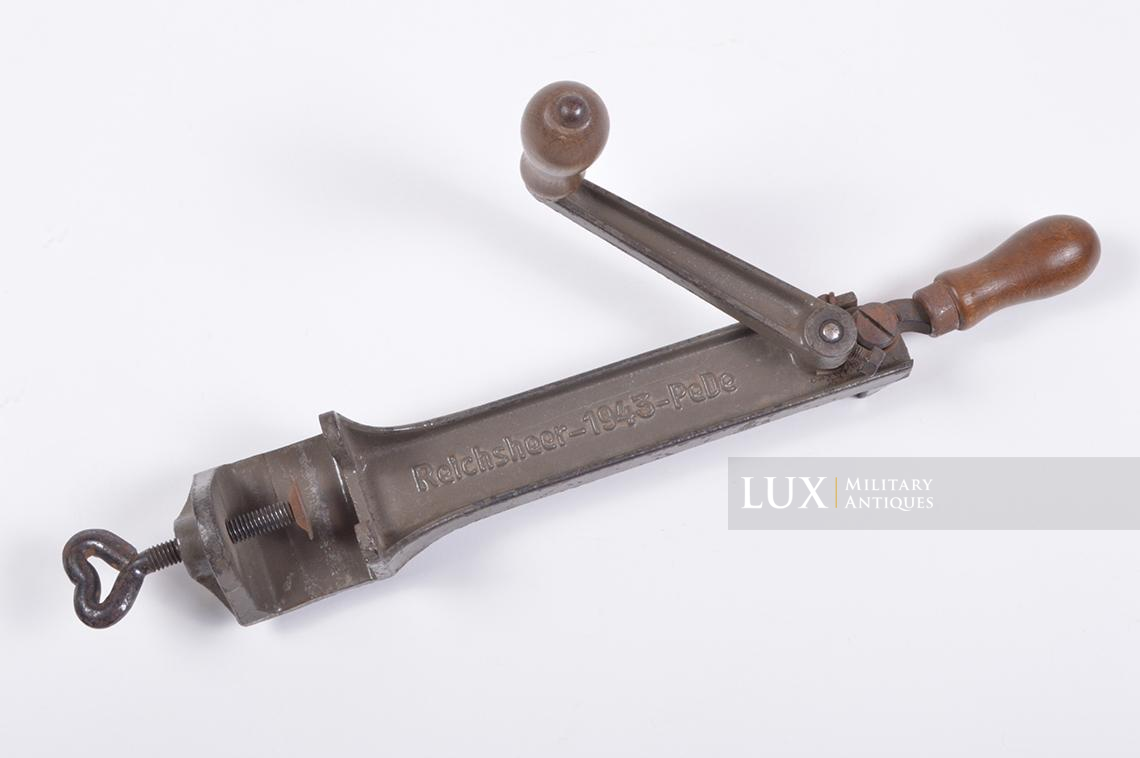 German field kitchen can opener - photo 4
