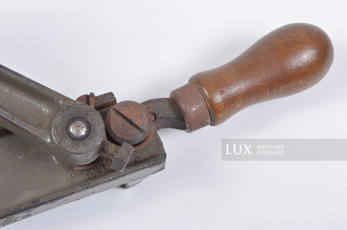German field kitchen can opener - photo 8