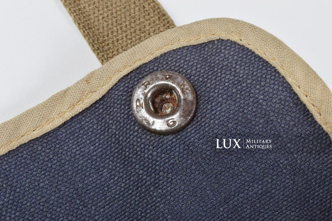 German paratrooper « Fallschirmjäger » gas mask carrying bag in rare blue fabric. - photo 28