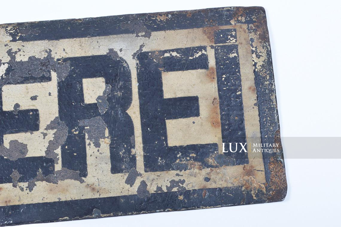 « Bastogne-Sud » railway sign - Lux Military Antiques - photo 14