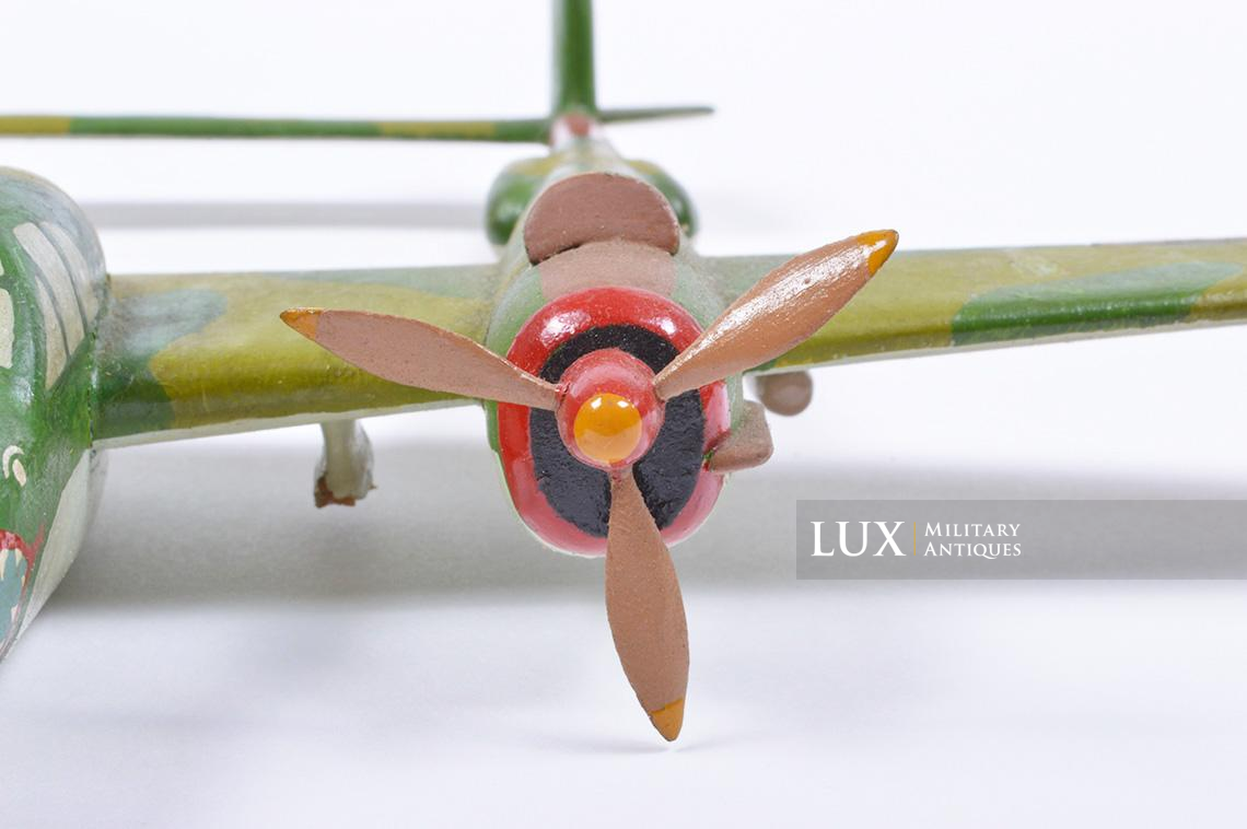 Spectaculaire maquette en bois d’un P-38 Lighting « Souvenir de Guerre » - photo 20