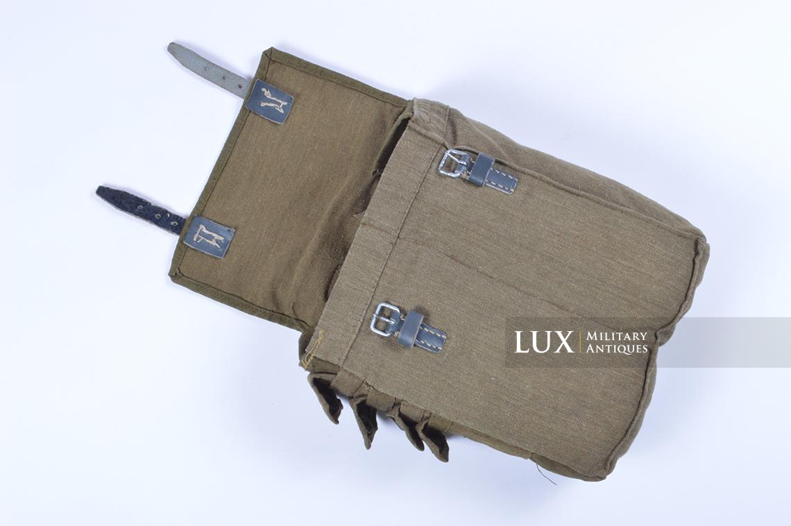 German late war pioneer combat assault pouch set & backpack - photo 49