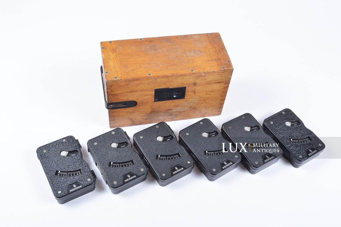 German Luftwaffe Siemens 100FK gun camera 16mm film cassettes - photo 4