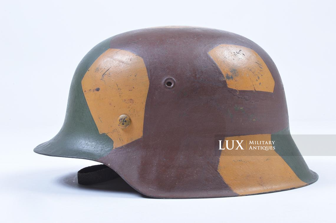 M42 German coastal artillery helmet, geometric camouflage pattern - photo 7