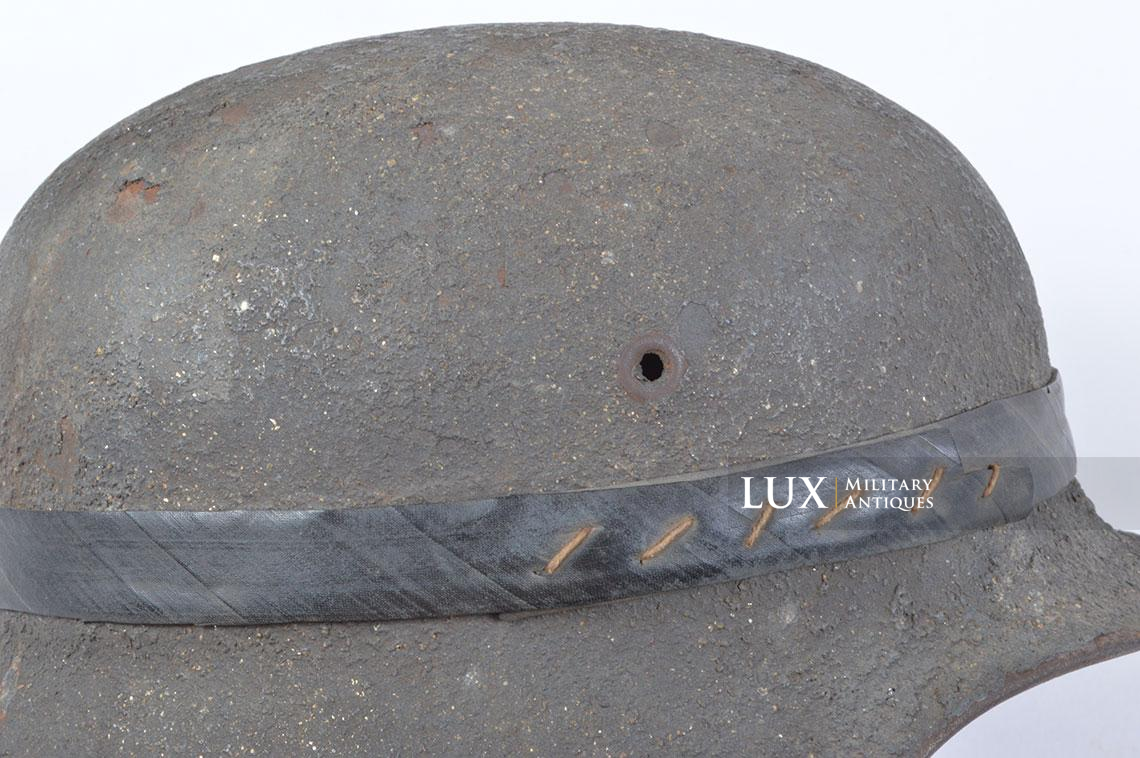 Casque M40 Luftwaffe bétonné avec bande caoutchouc, Normandie - photo 16