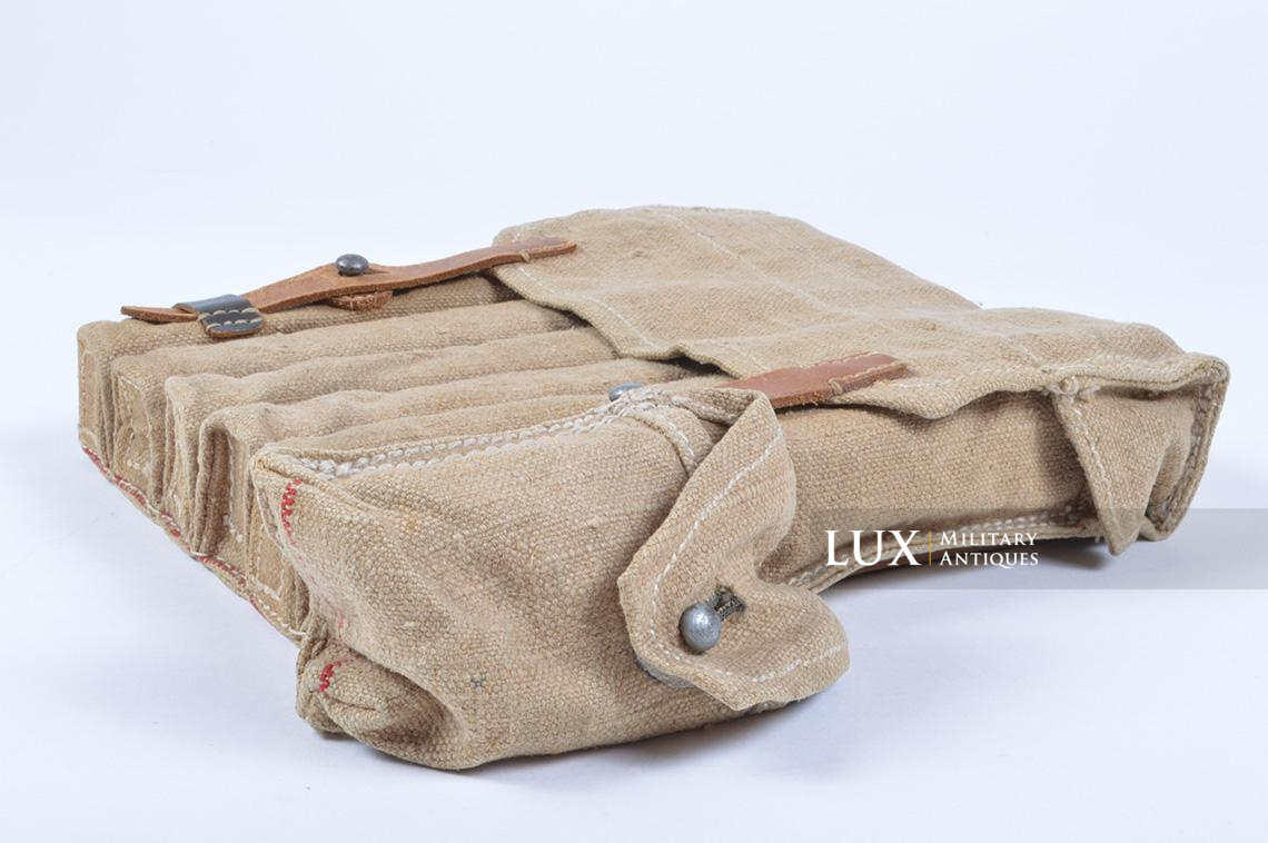 Rare unissued German late-war MP38/40 six-cell pouch, « eyp4 » - photo 8