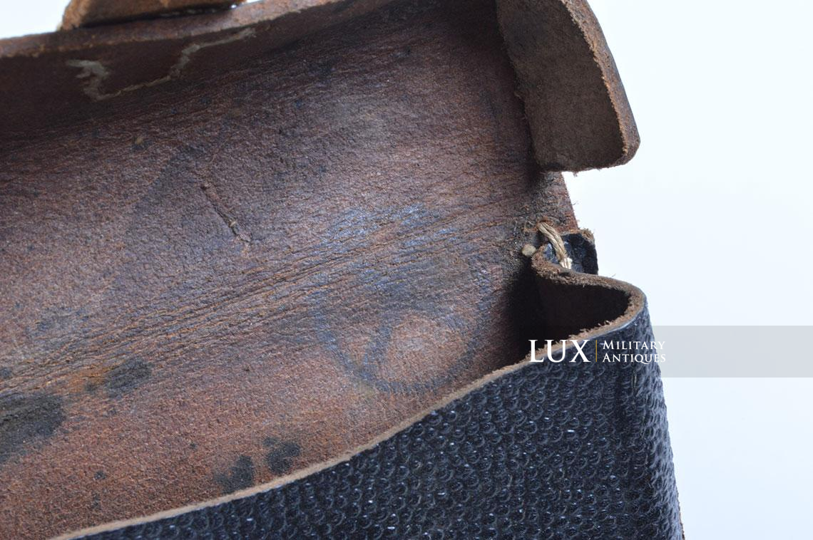 Rare porte chargeurs de G43 en cuir grenelé noir « K43/cxb » - photo 22