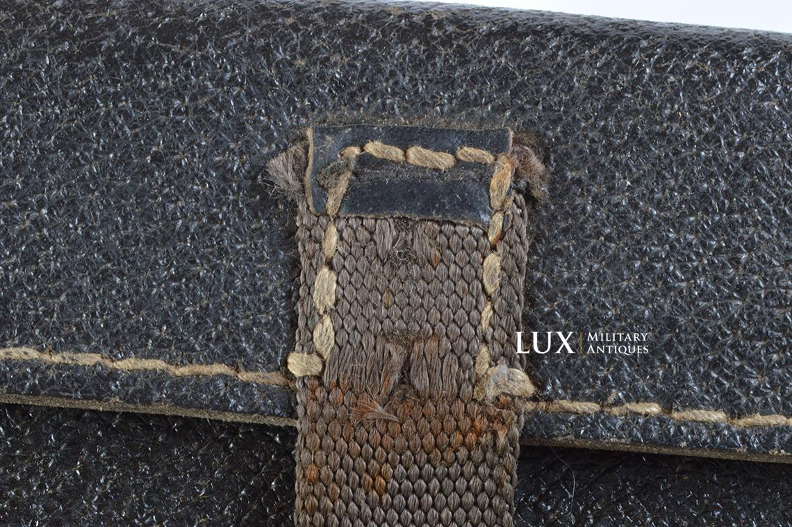 MG34/42 gunner's belt pouch in black pressed cardboard, « fuq1945 » - photo 14