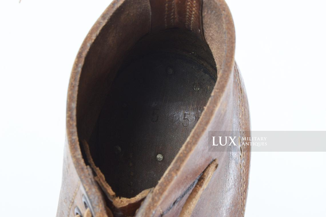 Late war German low ankle combat boots - photo 19