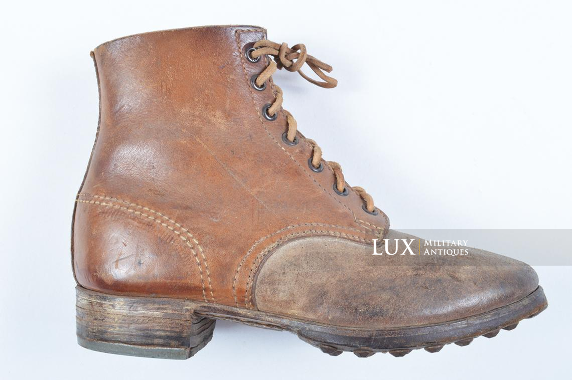 Late war German low ankle combat boots - photo 20