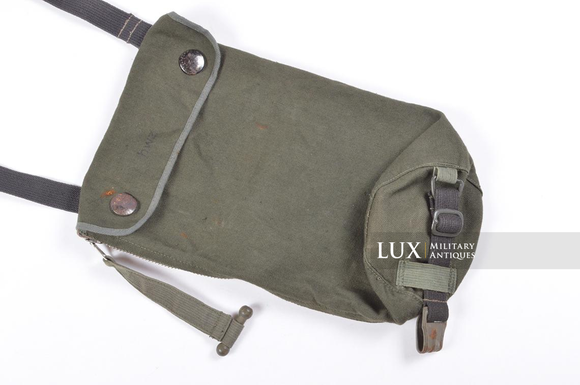 Early German paratrooper gas mask carrying bag, « BWZ » - photo 7