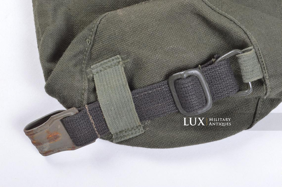 Early German paratrooper gas mask carrying bag, « BWZ » - photo 8
