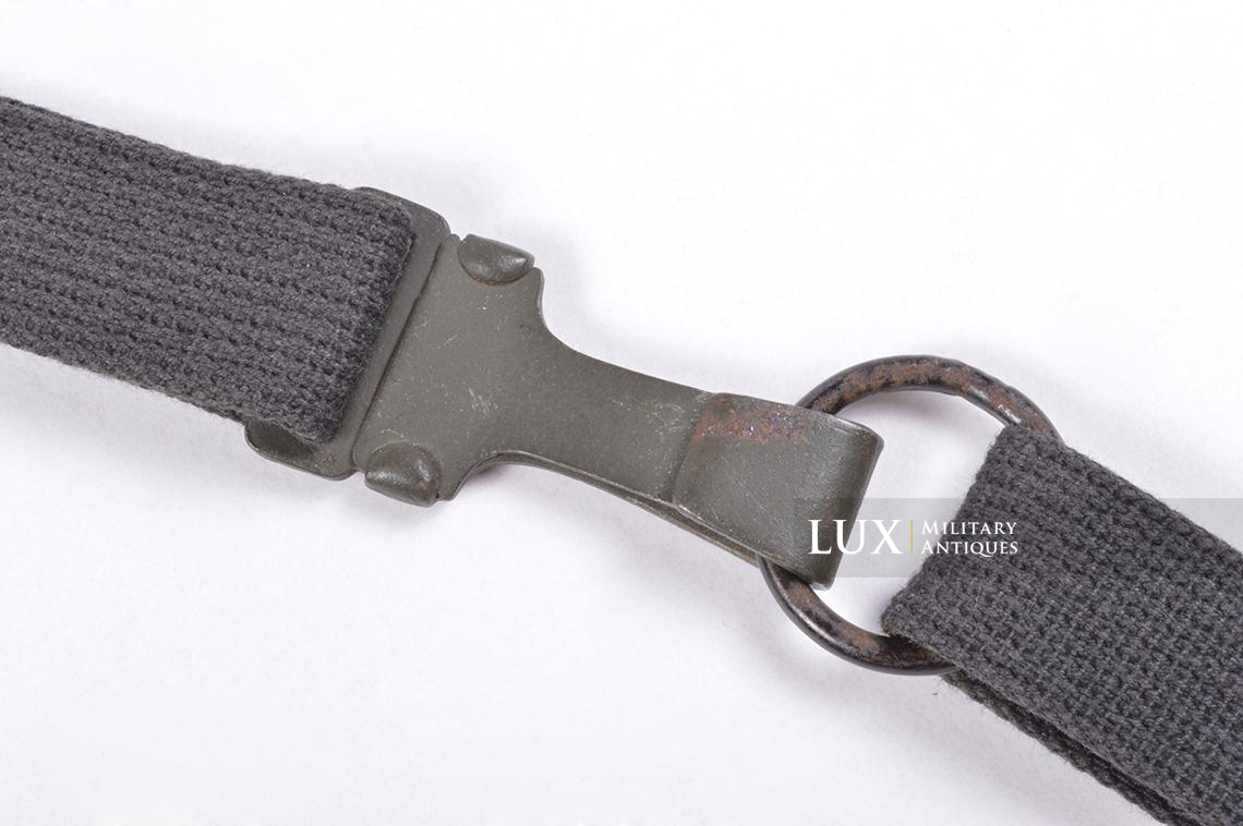 Early German paratrooper gas mask carrying bag, « BWZ » - photo 14
