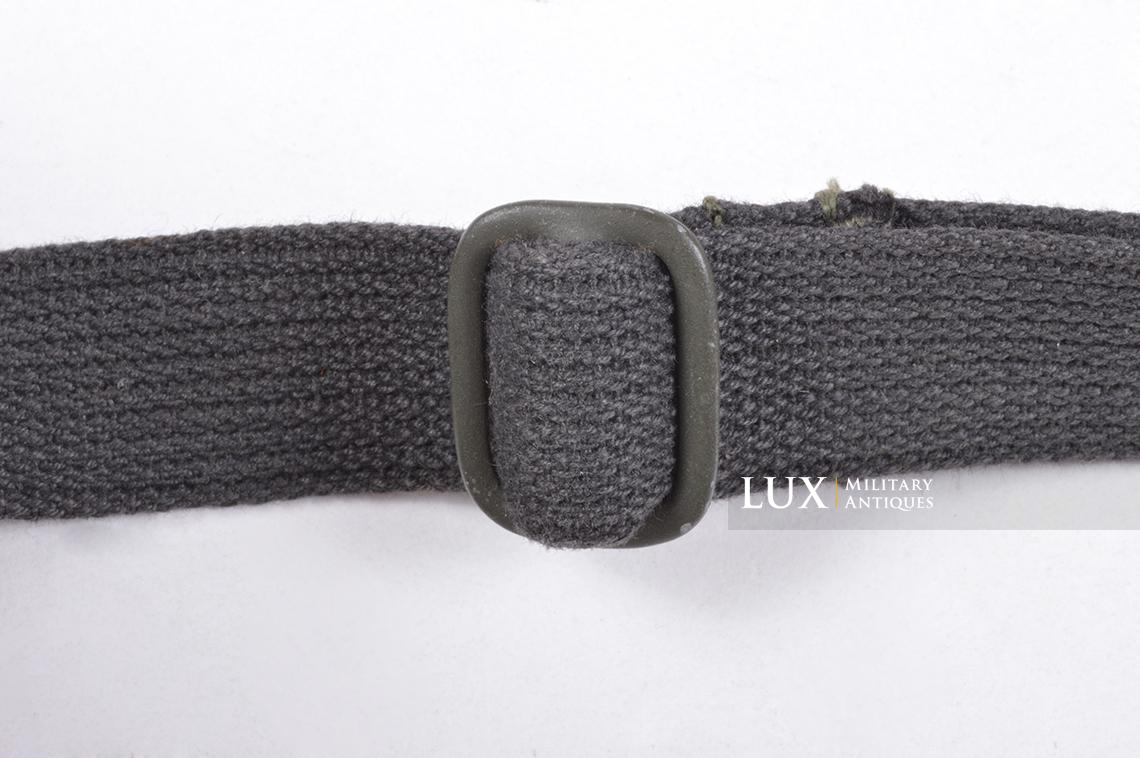 Early German paratrooper gas mask carrying bag, « BWZ » - photo 18