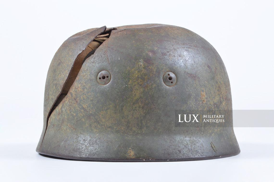 M38 Fallschirmjäger battle damaged double decal combat helmet in « FJR6 » camouflage - photo 12
