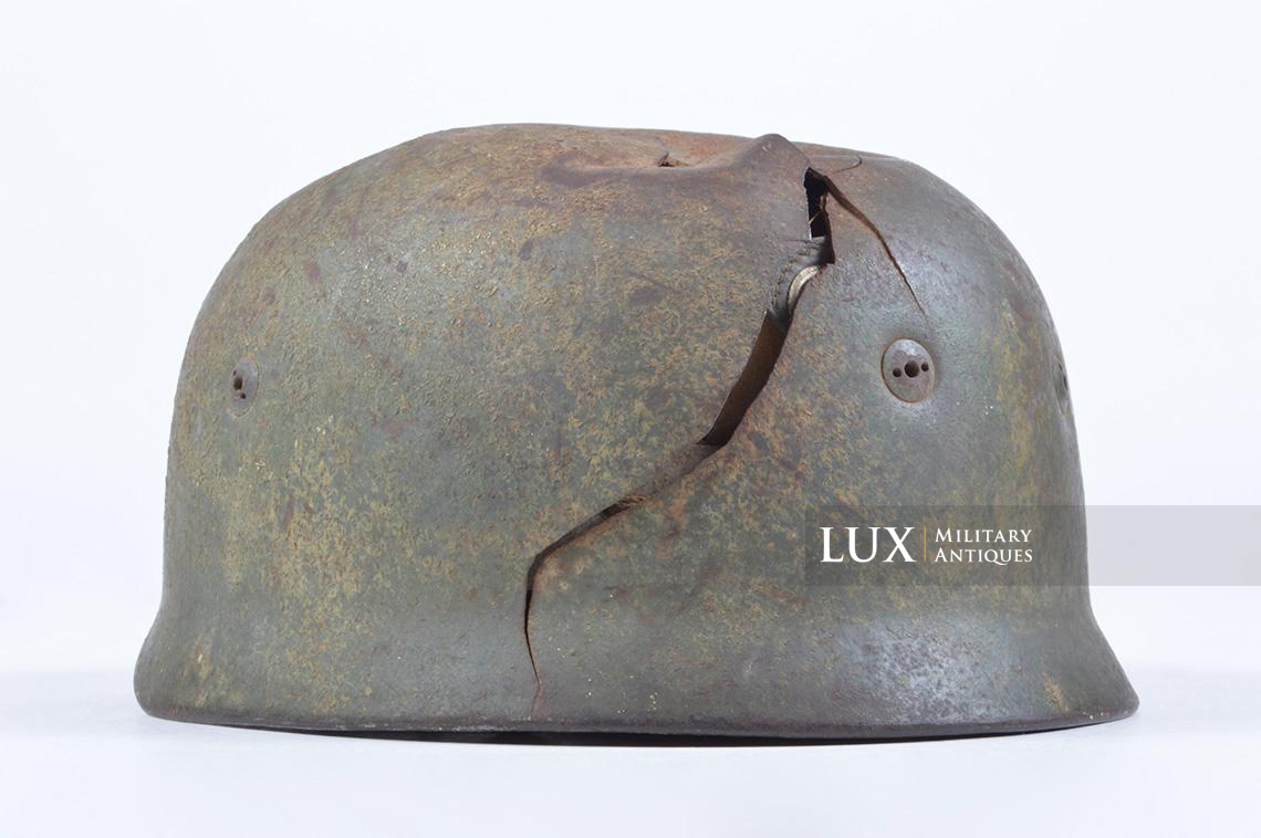 M38 Fallschirmjäger battle damaged double decal combat helmet in « FJR6 » camouflage - photo 13