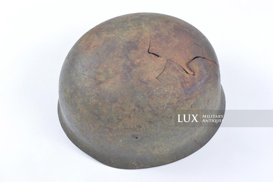 M38 Fallschirmjäger battle damaged double decal combat helmet in « FJR6 » camouflage - photo 15