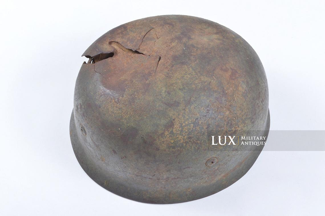 M38 Fallschirmjäger battle damaged double decal combat helmet in « FJR6 » camouflage - photo 16