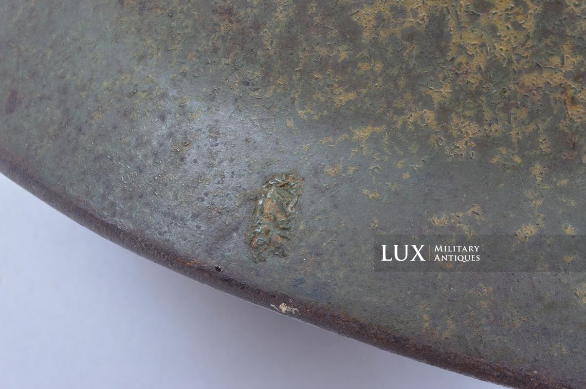 M38 Fallschirmjäger battle damaged double decal combat helmet in « FJR6 » camouflage - photo 28