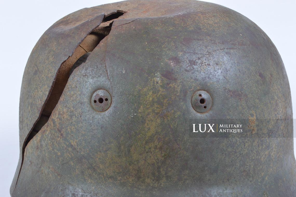 M38 Fallschirmjäger battle damaged double decal combat helmet in « FJR6 » camouflage - photo 31