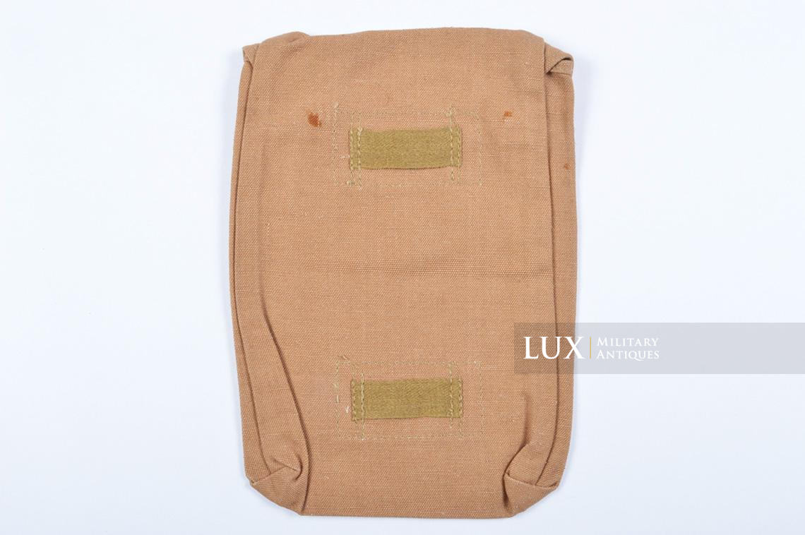 Unissued German tropical anti-gas cape pouch - photo 9