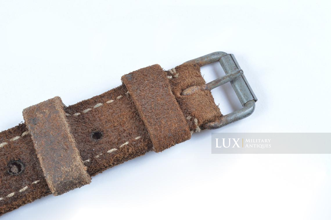 German late-war A-frame mess tin strap - photo 9