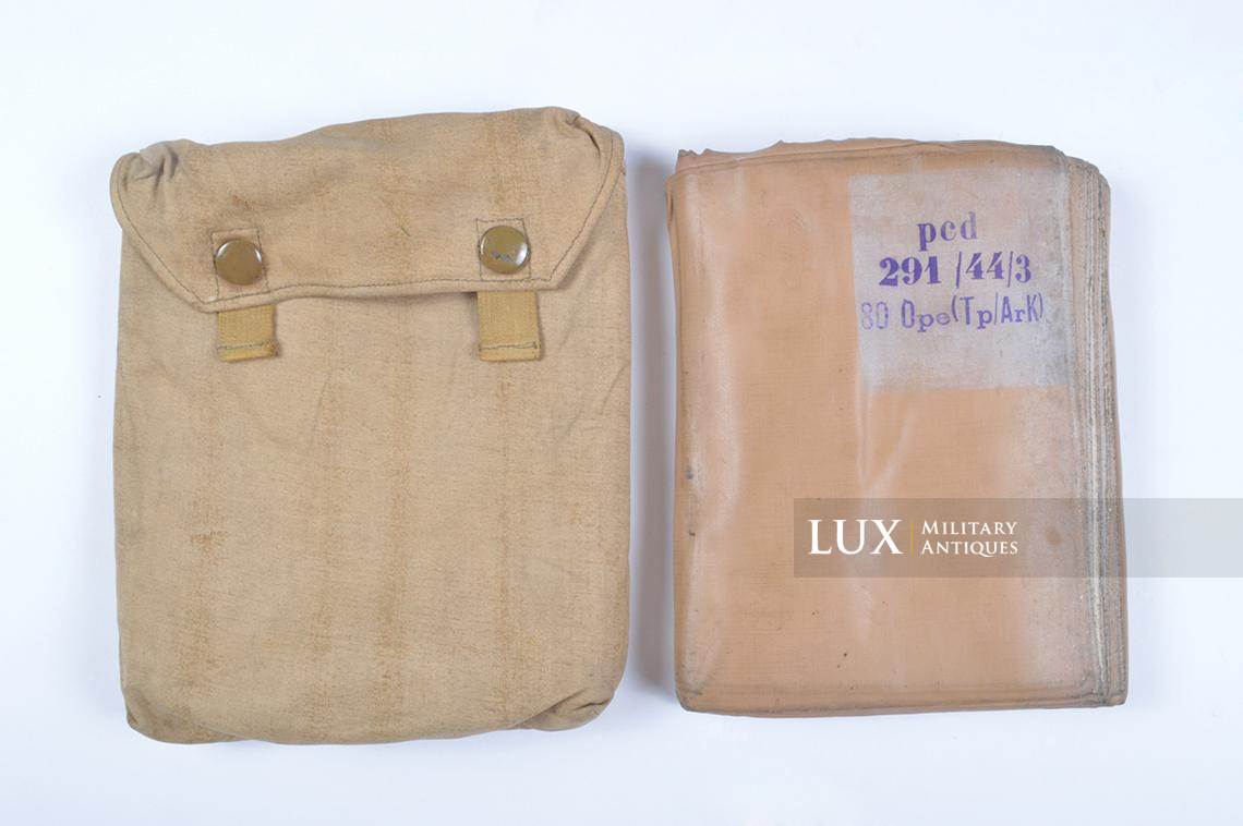 German tropical anti-gas cape & pouch - photo 4