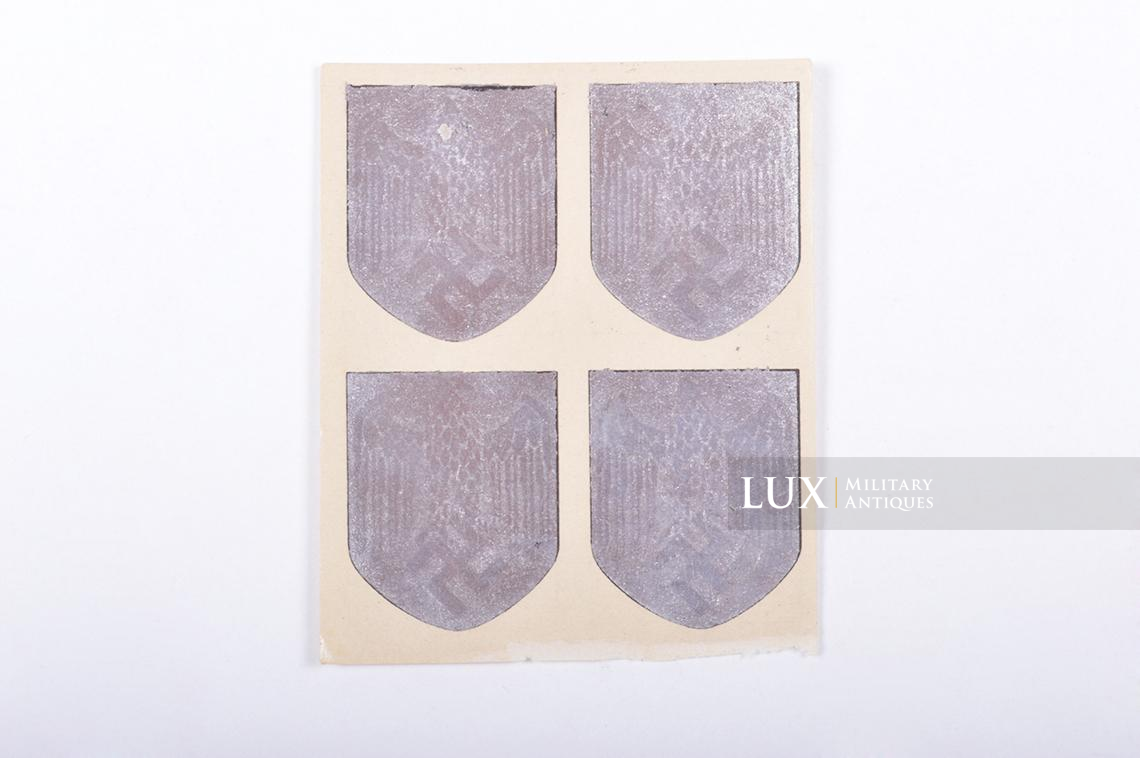 German unapplied Heer combat helmet decals « ED STRACHE / WARNSDORF » - photo 7