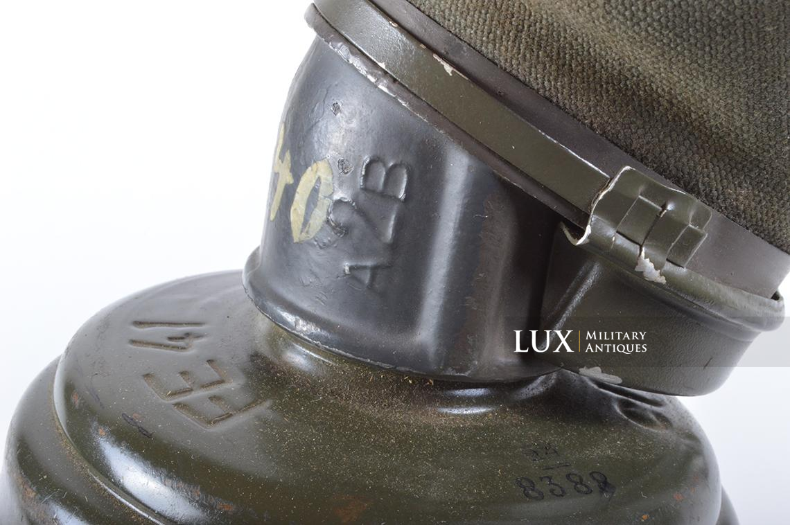 German three-tone spray camouflage gas mask canister - photo 55