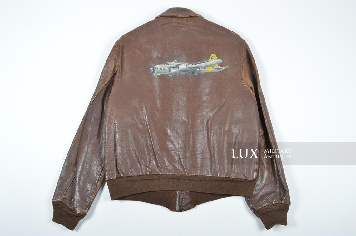 USAAF type A-2 painted flight jacket « Lt Robert L. Gilkey » Grouping , 486th Bomb Group Heavy / 835th Bomb Squadron , 8th Air Force , ETO - photo 22