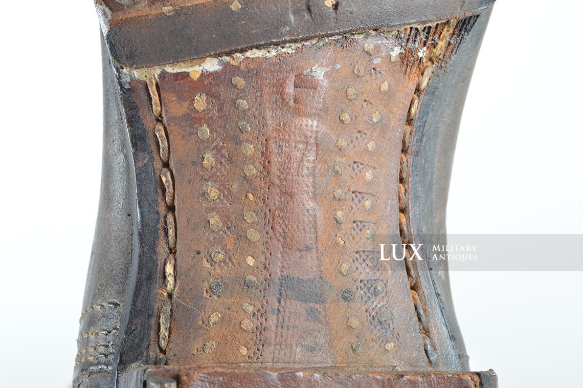 Late-war Heer/Waffen-SS issue riding boots - photo 24