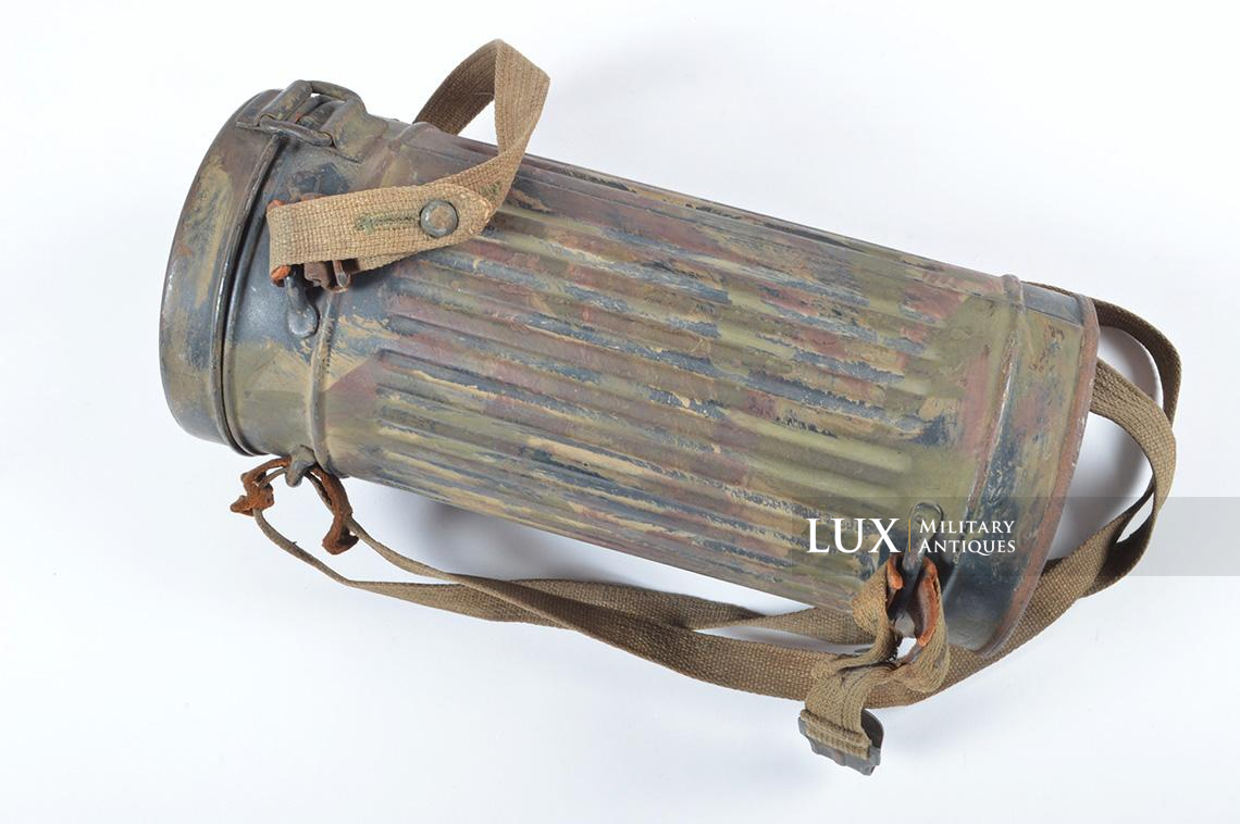 German three-tone camouflaged gas mask canister, « Ogefr. Strunk » - photo 9